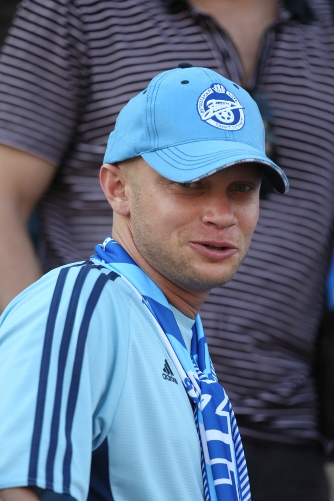 Болельщик «Зенита», актер Дмитрий Хрусталев