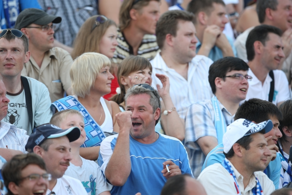 Болельщики на матче Кубка России 2010/2011. Динамо(Спб)—Зенит