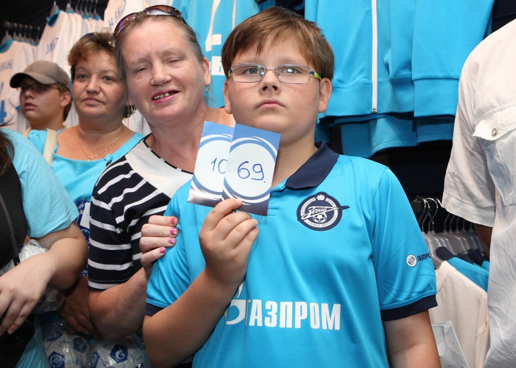 «Поддержи команду – будь в форме» с Максимом Канунниковым