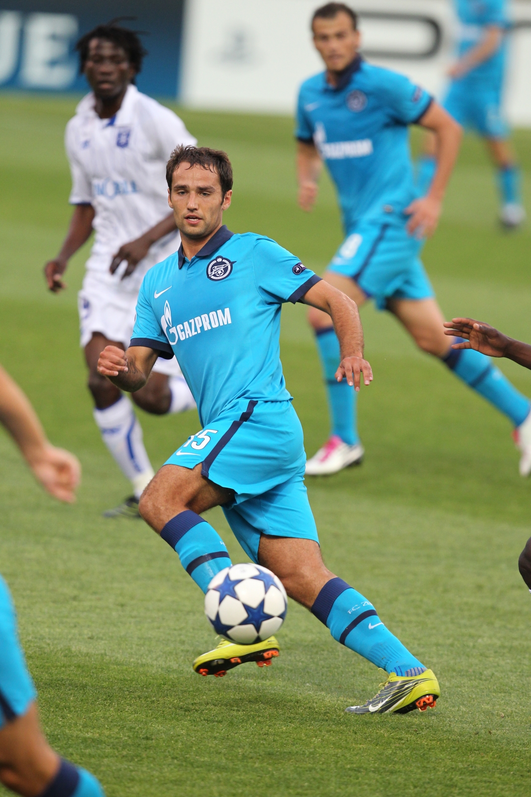 Лига чемпионов 2010/11, Плей-офф,  «Зенит» — «Осер»
