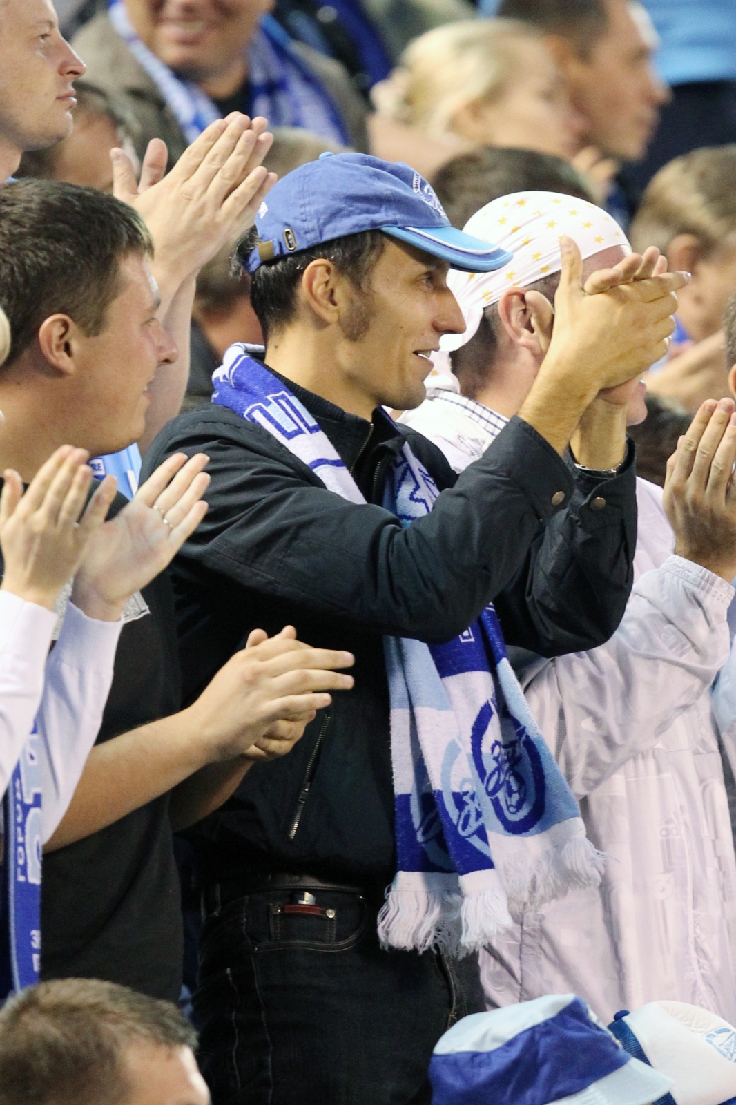 Лига Чемпионов УЕФА 2010/2011, плей—офф, Зенит—Осер