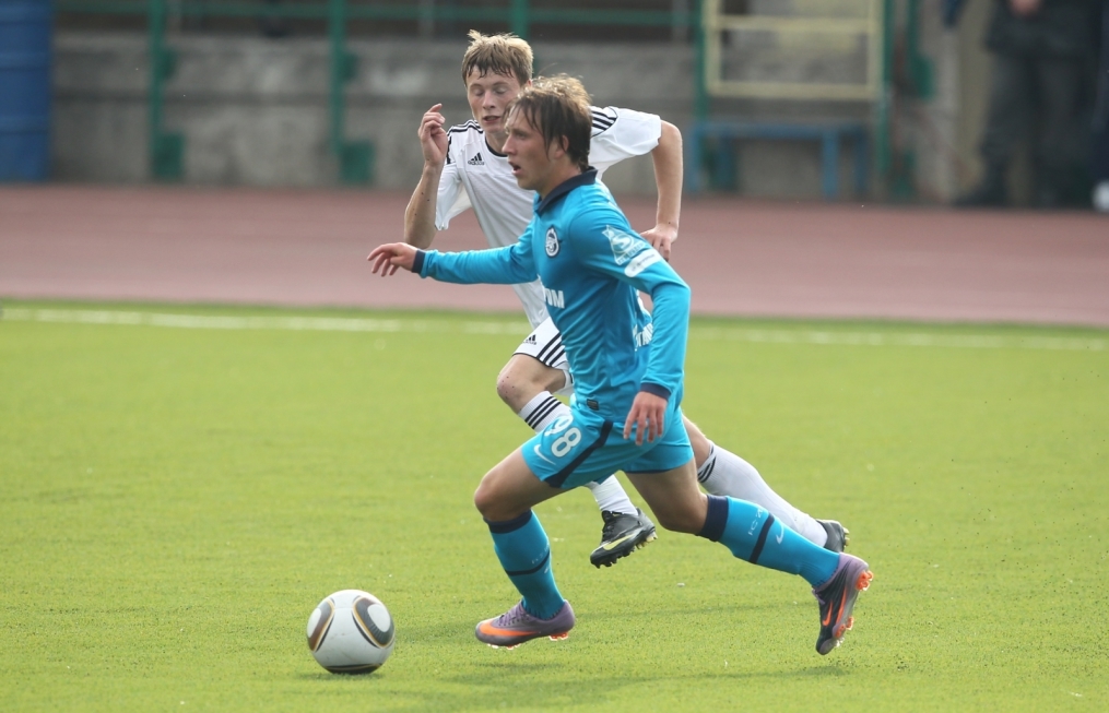  Первенство молодежных составов 2010 года.20 тур. Футбольный матч Зенит(м)—Томь(м)