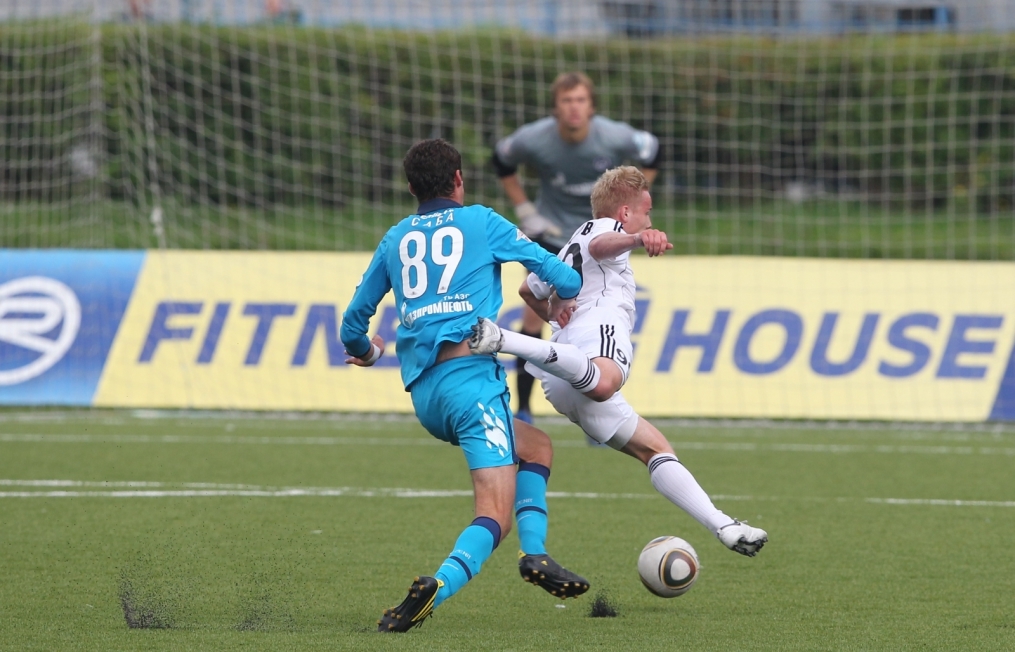  Первенство молодежных составов 2010 года.20 тур. Футбольный матч Зенит(м)—Томь(м)