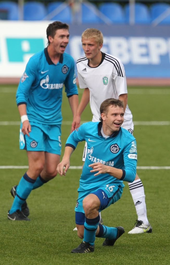  Первенство молодежных составов 2010 года.20 тур. Футбольный матч Зенит(м)—Томь(м)
