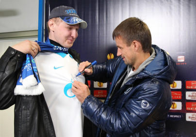 Лига Европы  УЕФА 2010.Зенит— АЕК. Матч—Тур с Сергеем Семаком