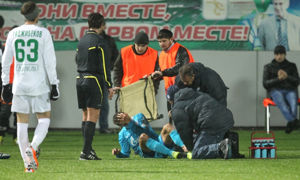 Кубок России 2010/2011, Матч 1/8, Анжи—Зенит