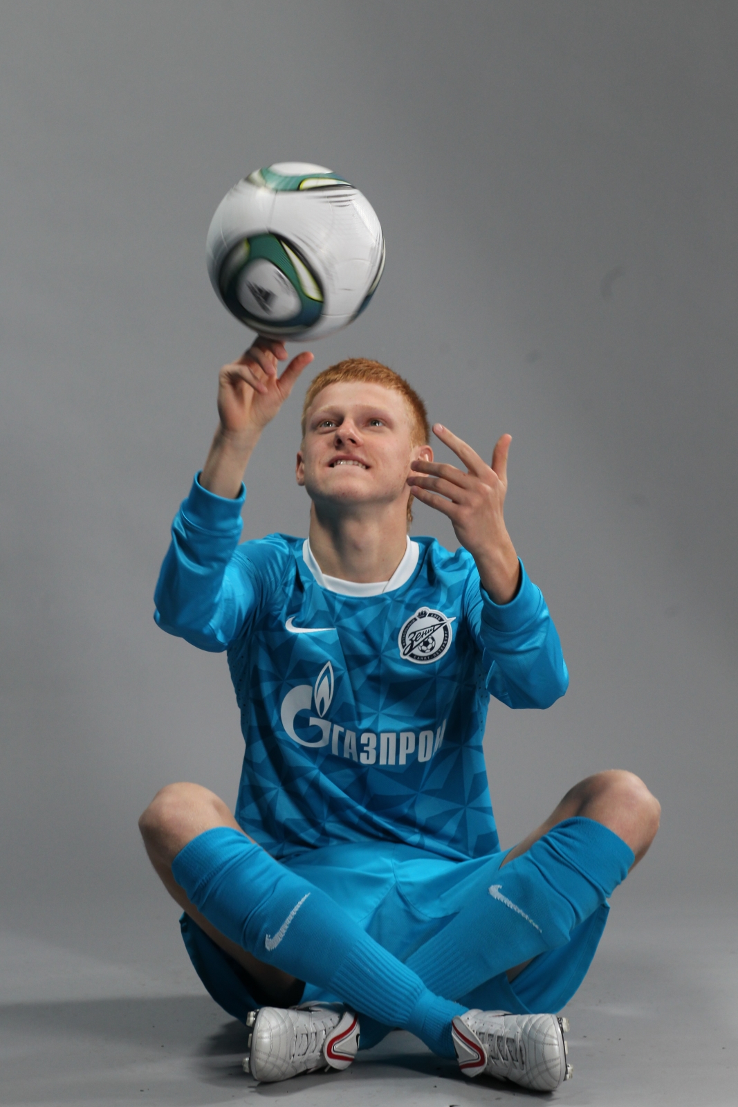 Ежегодная фотосессия молдежного состава ФК «Зенит», сезона 2011
