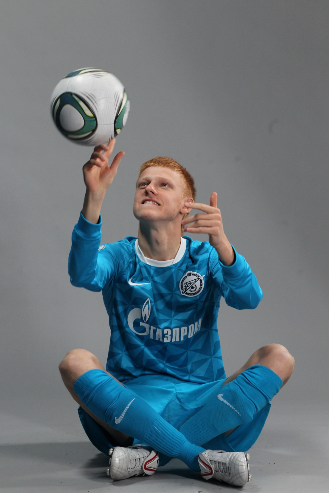 Ежегодная фотосессия молдежного состава ФК «Зенит», сезона 2011