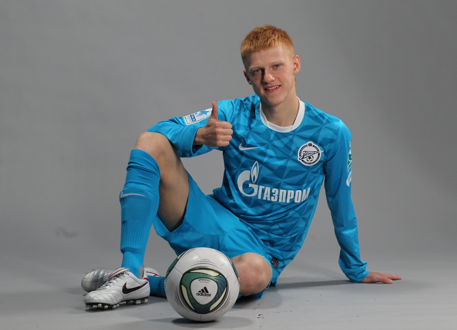 Ежегодная фотосессия молдежного состава ФК «Зенит», сезона 2011
