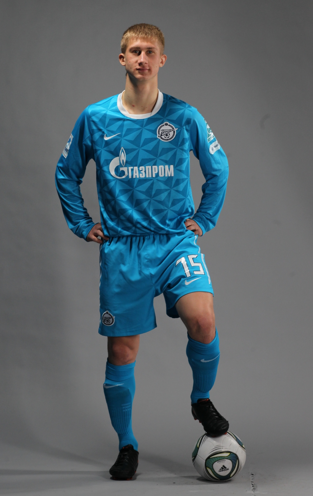 Ежегодная фотосессия молдежного состава ФК «Зенит», сезона 2011