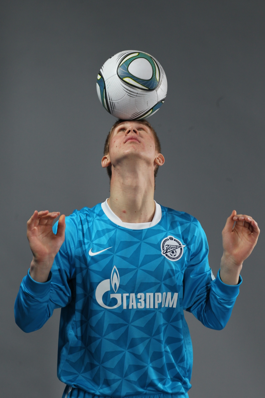 Ежегодная фотосессия молдежного состава ФК «Зенит», сезона 2011