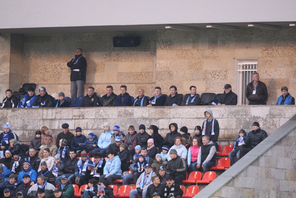 КР, 1/4, Зенит—Волга