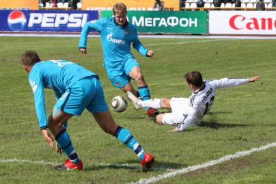 ЧР 2010. Матч ФК «Томск» — ФК «Зенит». 0:0