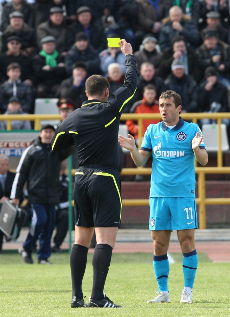 ЧР 2010. Матч ФК «Томск» — ФК «Зенит». 0:0