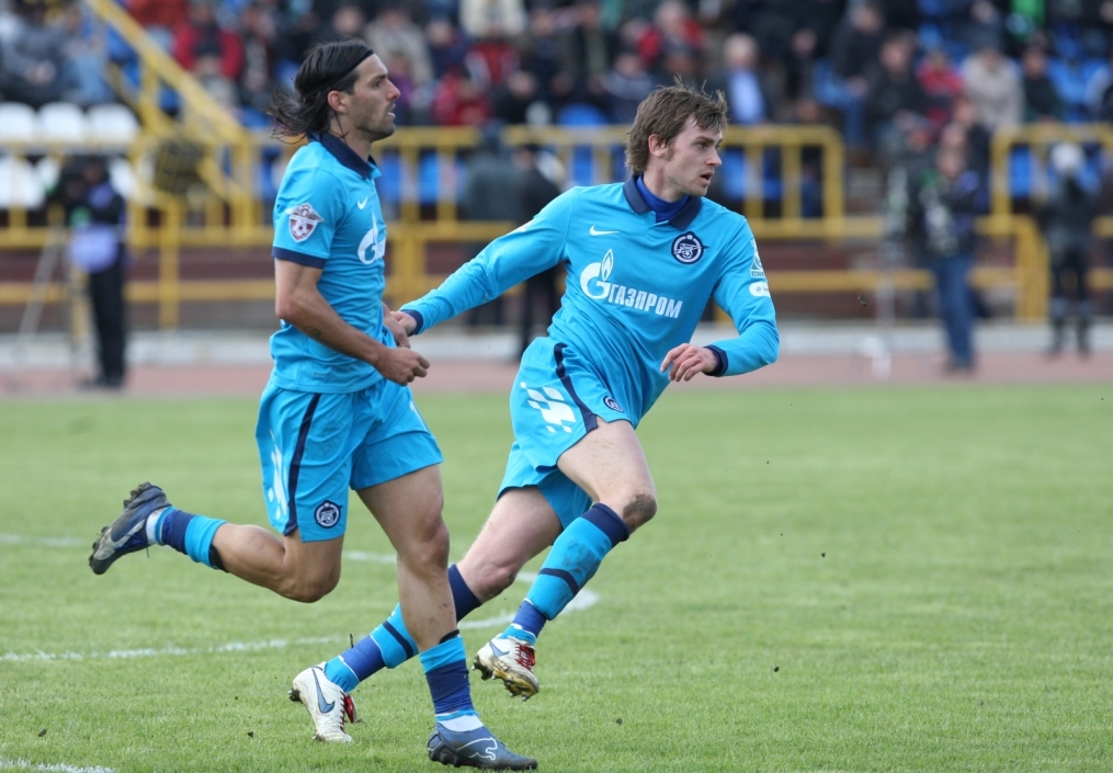 ЧР 2010. Матч ФК «Томск» — ФК «Зенит». 0:0