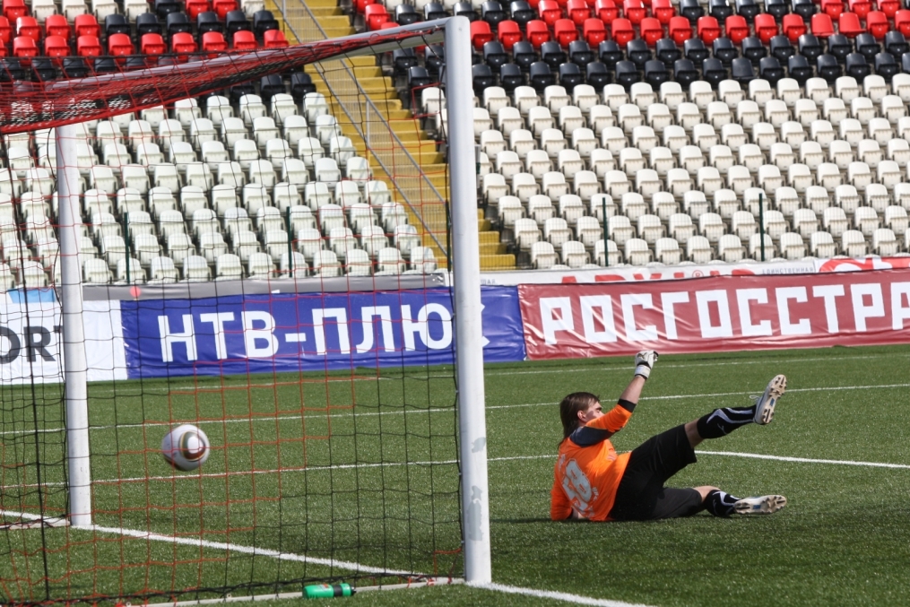 Первенство молодежных составов 2010, матч «Амкар»(м)—«Зенит»(м) 1:2