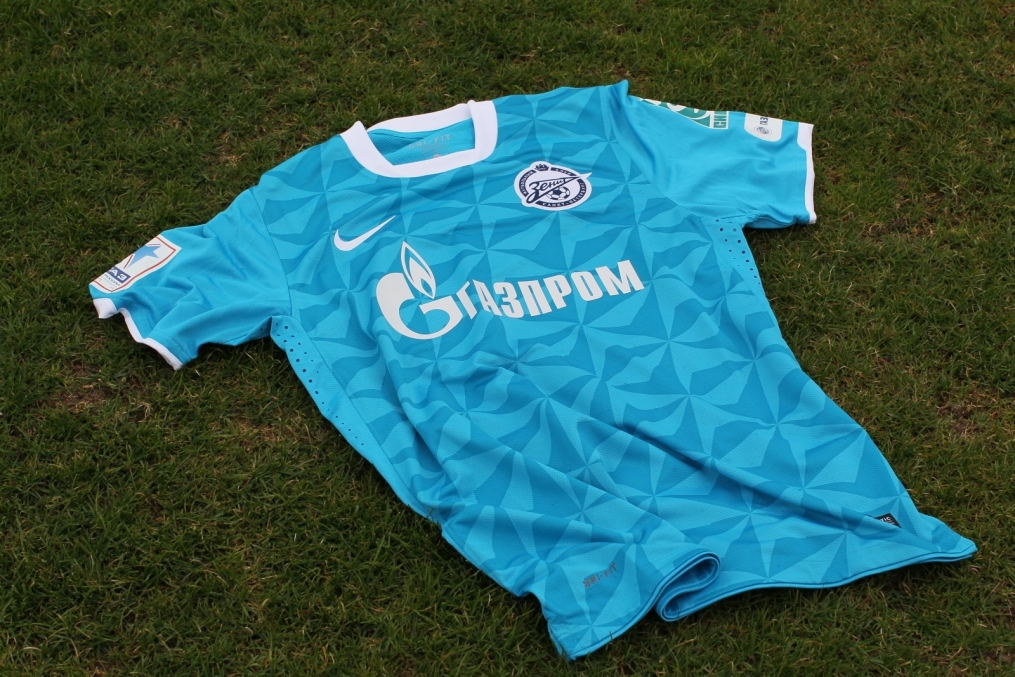 Домашняя футболка «Зенита», сезона 2011—2012 