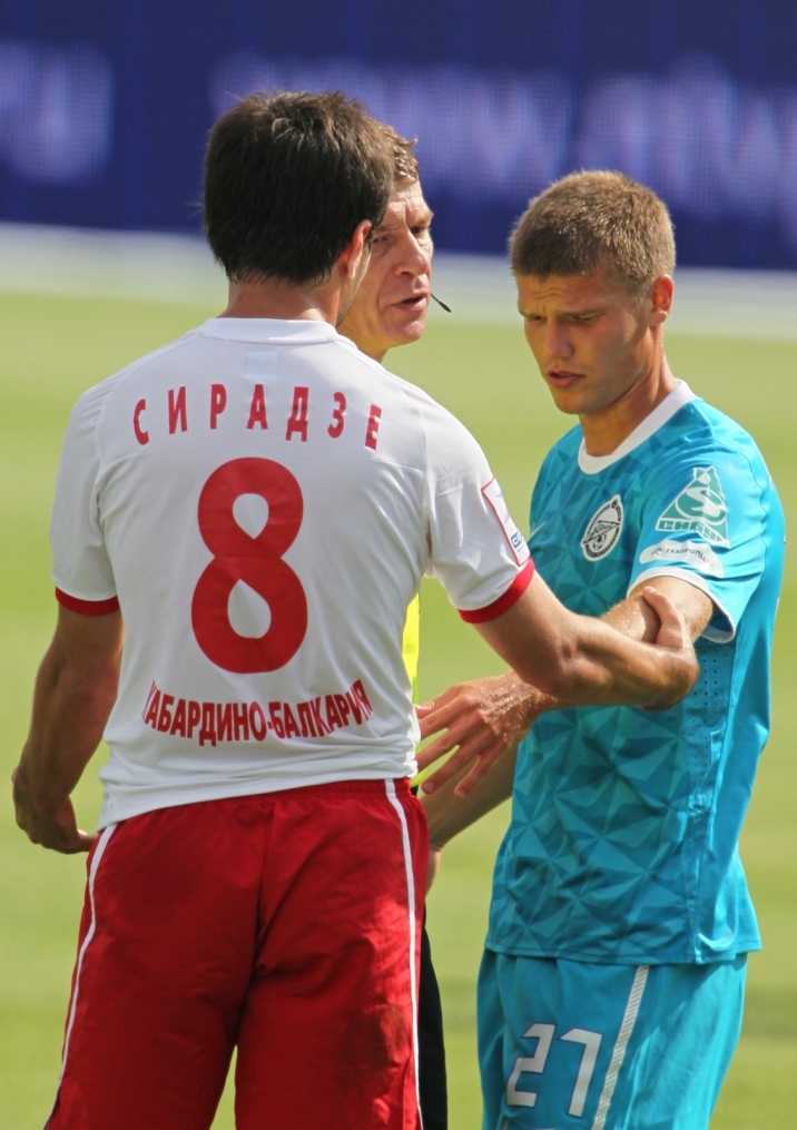 Чемпионат России 20112012, Зенит—Спартак (Нальчик)