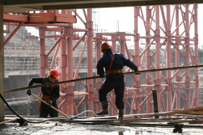 Строительство нового стадиона «Газпром — Арена» 