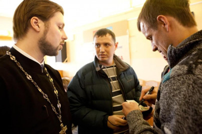 Сергей Семак встретился с детьми в школе деревни Малое Верево