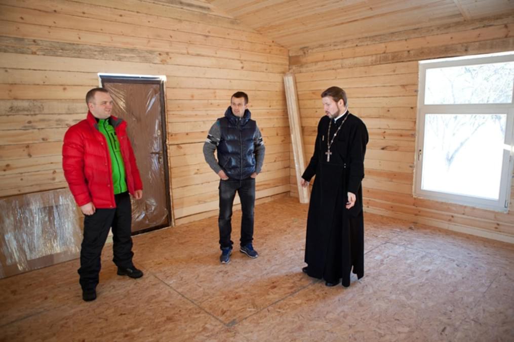 Сергей Семак встретился с детьми в школе деревни Малое Верево