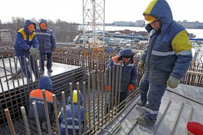 Строительство нового стадиона «Газпром-Арена»
