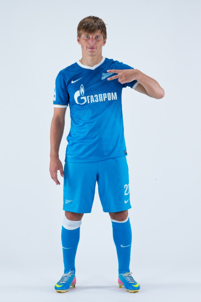 Фотосессия футболиста основного состава ФК «Зенит» сезона  2013/2014