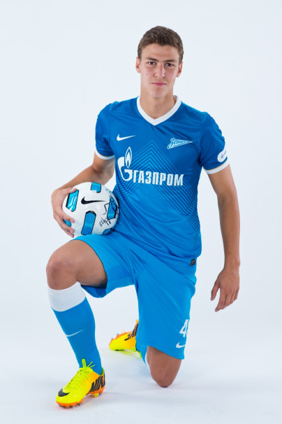 Фотосессия футболиста основного состава ФК «Зенит» сезона  2013/2014