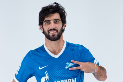 Фотосессия футболиста основного состава ФК «Зенит» сезона  2013/2014