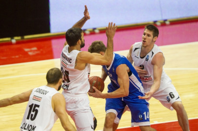 Еврокубок 2015/2016, «Зенит» — «Сольноки Олай»