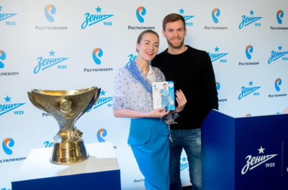 Автограф-сессия защитника «Зенита» Николаса Ломбертса