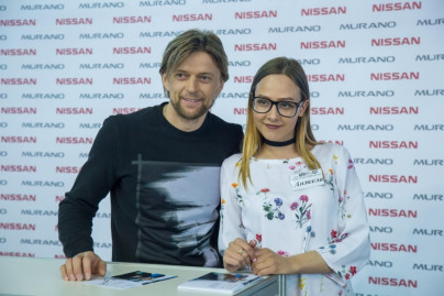 Автограф-сессия Анатолия Тимощука на выставке «Мир Автомобиля»