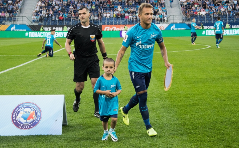 РОСГОССТРАХ-Чемпионат России 2017/2018, 6-й тур, «Зенит» — «Ахмат»