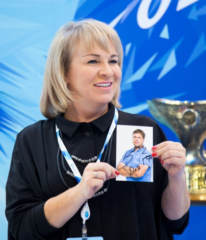 Автограф-сессия Владислава Радимова