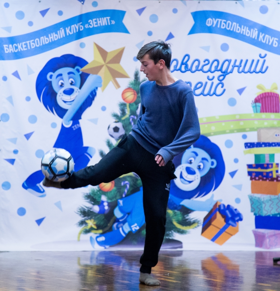 Клуб Добрых Дел: «Новогодний рейс» сине-бело-голубых 