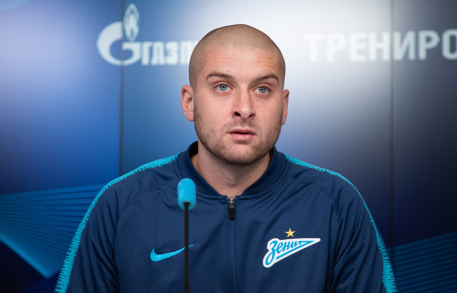 Представление Ярослава Ракицкого, нового игрока ФК «Зенит»