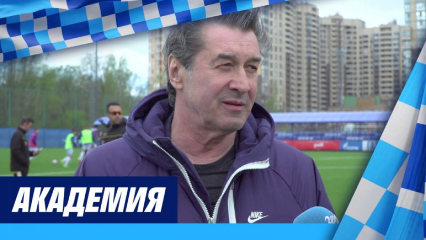 Кубок Казаченка: интервью Анатолия Давыдова на «Зенит-ТВ» Кубок Казаченка: интервью Анатолия Давыдова на «Зенит-ТВ»