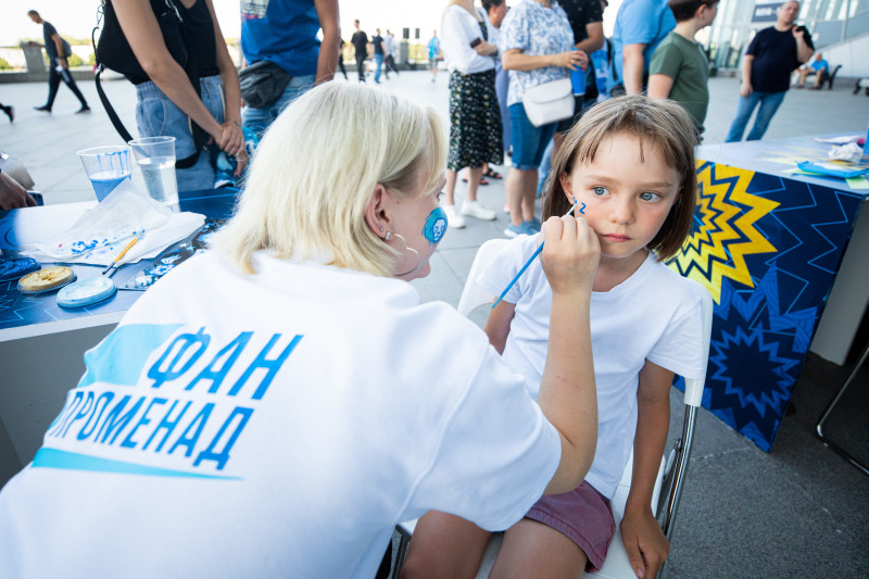 Фан-променад на матче «Зенит» — «Крылья Советов»