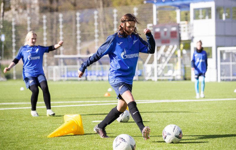 Тренировка женской команды U-16 перед выездом на турнир в Екатеринбург