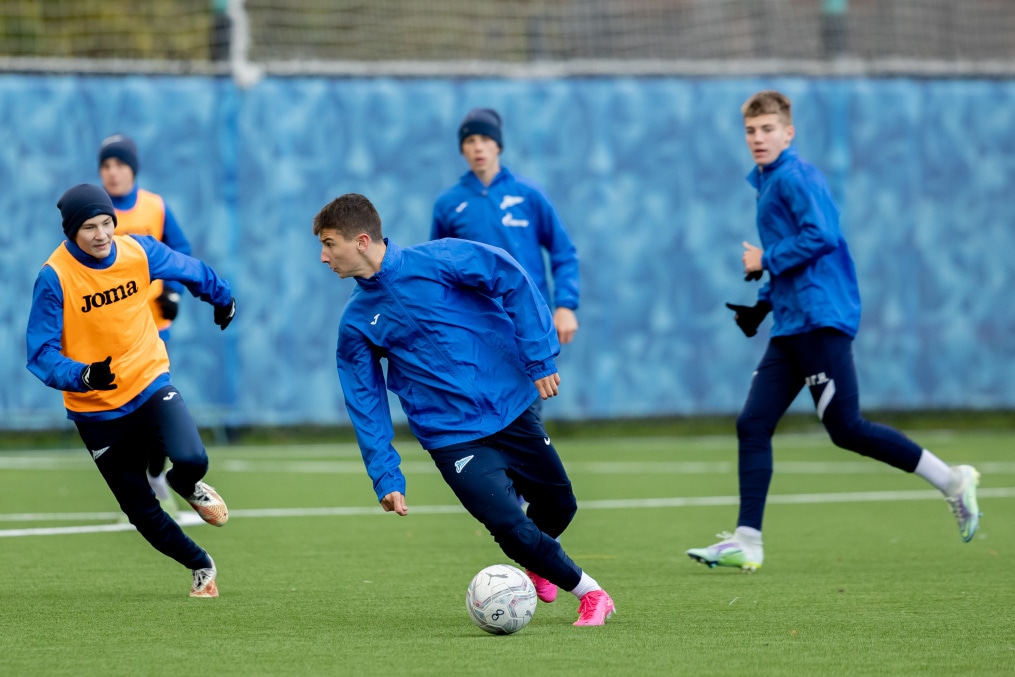 Тренировка «Зенита» U-17 в «Газпром»-Академии