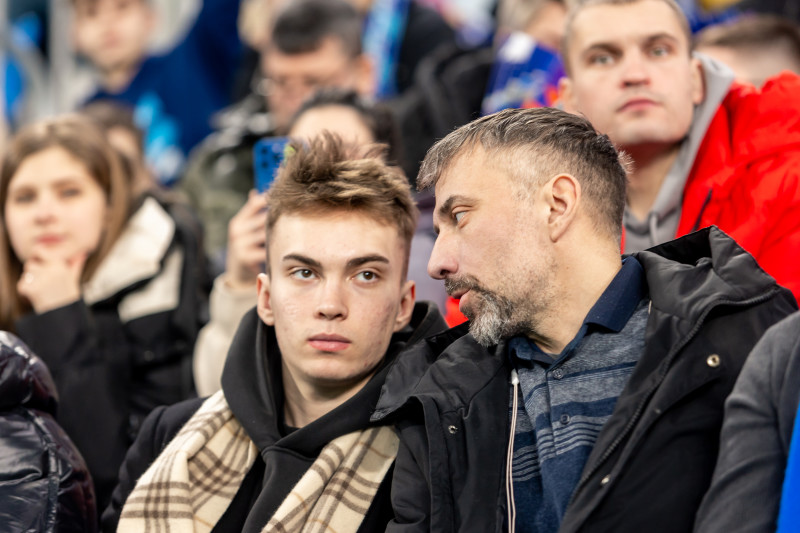 Болельщики на матче «Зенит» — «Пари НН»