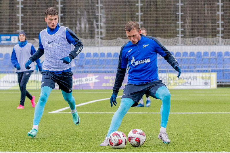 Тренировка «Зенита»-2 перед матчем с «Чертаново»