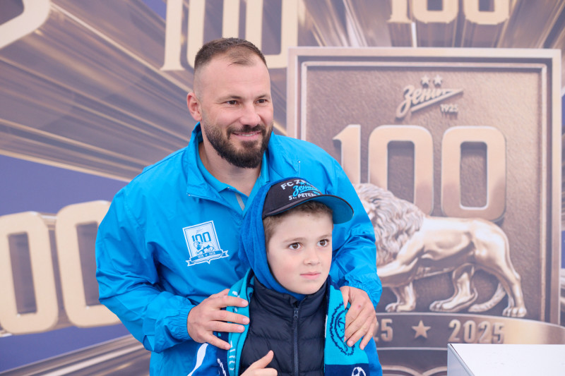 Автограф-сессии на Матче легенд