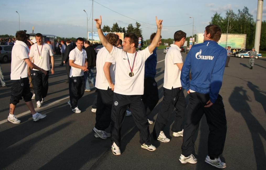 Встреча футболистов «„Зенита“», выигравших  Кубок России 2009/2010 года