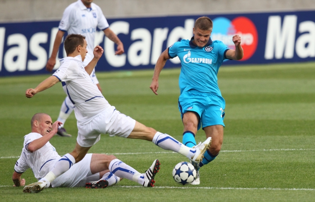 Лига чемпионов 2010/11, Плей-офф,  «Зенит» — «Осер»