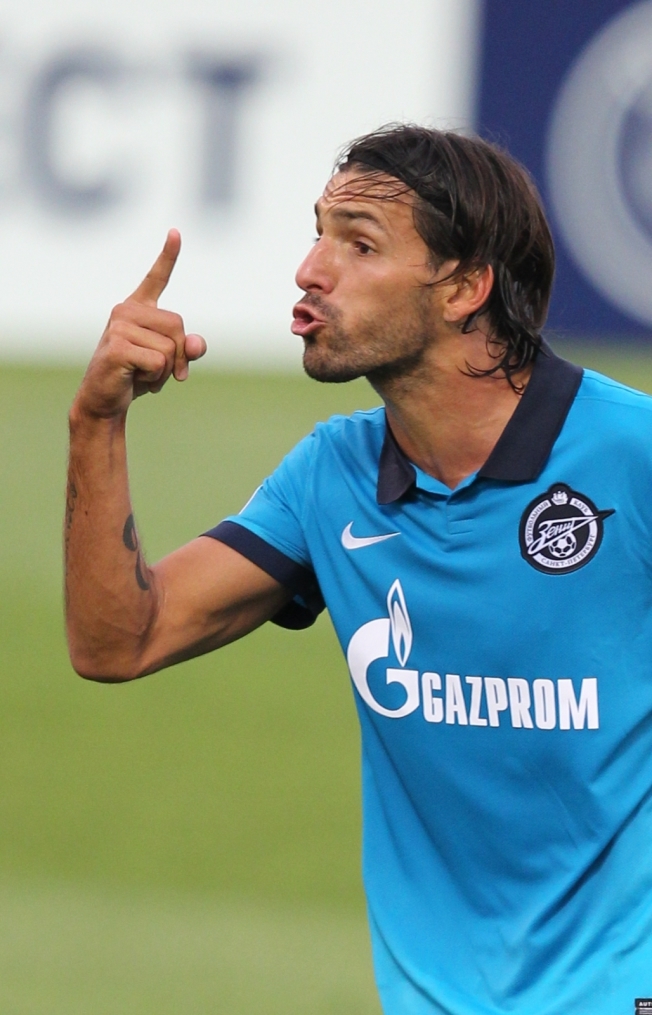 Лига чемпионов 2010/11, Плей-офф,  «Зенит» — «Осер»