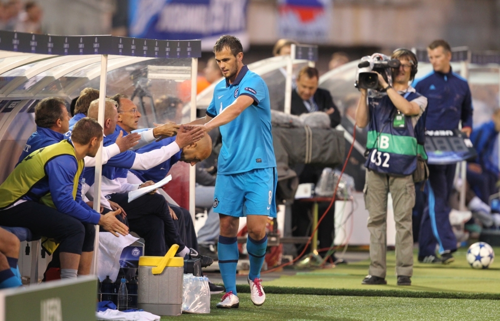Лига чемпионов 2010/11, Плей-офф,  «Зенит» — «Осер»