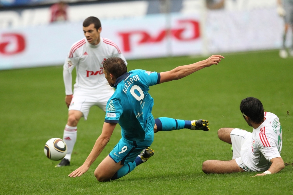 Чемпионат России 2010 года,19 тур. Футбольный матч Локомотив(М) 