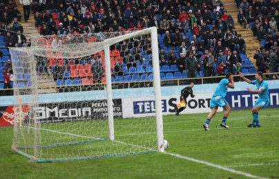 Чемпионат России 2010 года, 25 тур, футбольный матч Анжи—Зенит