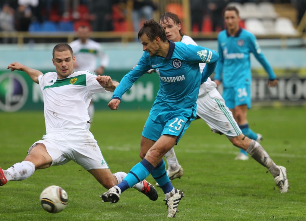 Чемпионат России 2010 года, 25 тур, футбольный матч Анжи—Зенит